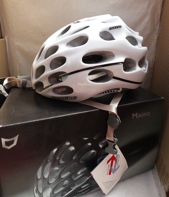 catlike mixino road helmet