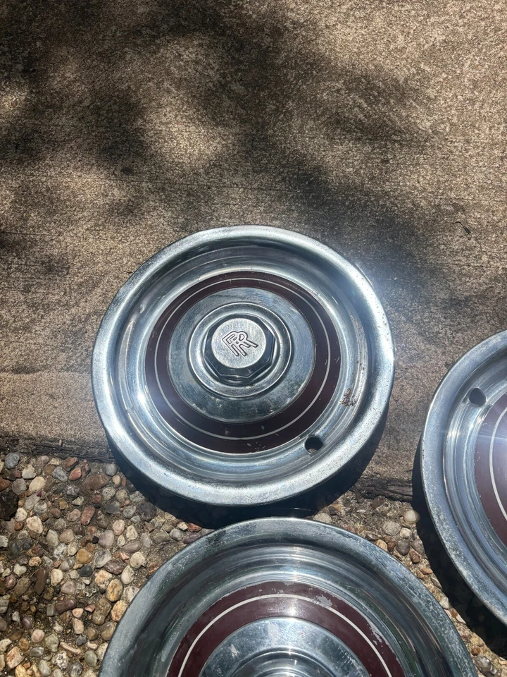 1961 Rolls Royce Silver Cloud II Stainless Steel Hub Caps - Image 3 of 4