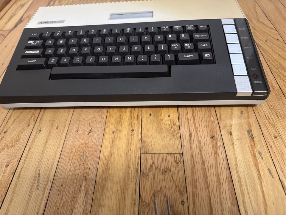 Vtg ATARI 800XL Computer System & 1010 Program Recorder Power AV Cover ...