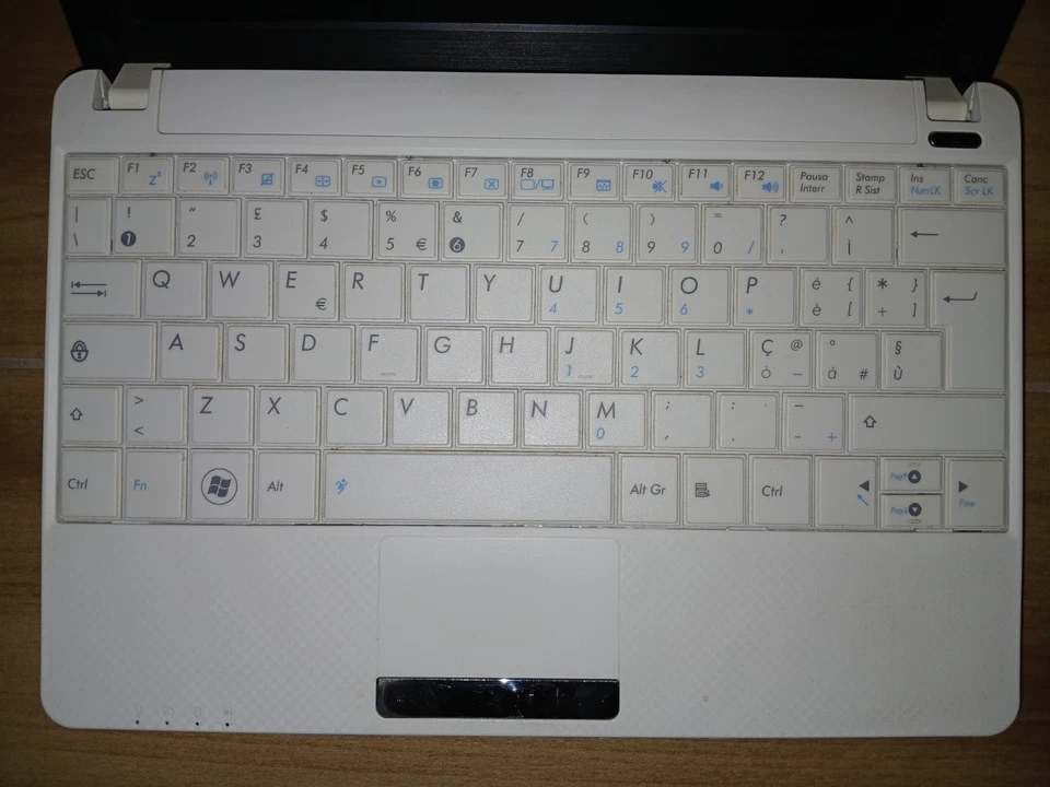 Asus EeePc 1001px - Immagine 3 di 4