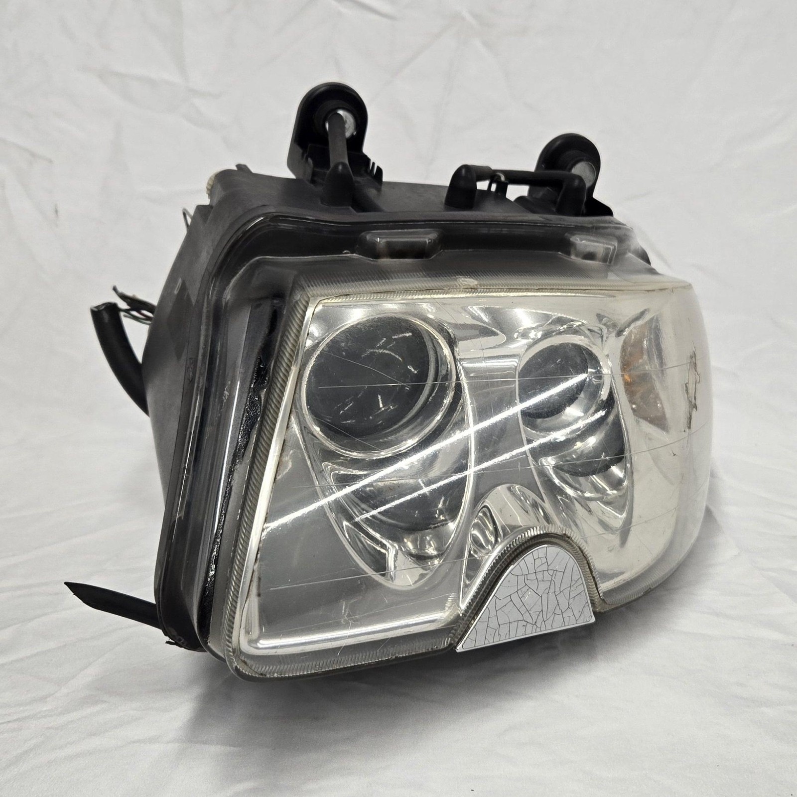 2005 Maserati Quattroporte M139 Front LH Left Driver Xenon Headlight Assy.