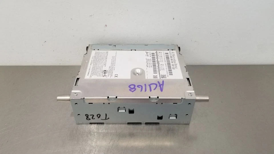 RECEPTOR AUDIO RADIO MERCEDES BENZ C63 AMG W205 21 2139008929 Foto 2 de 4