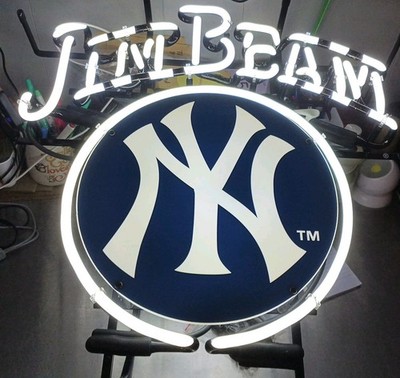 New York Yankees Baseball Logo/JEAM BEAM WHISKEY Neon Sign Bar Light Black/White