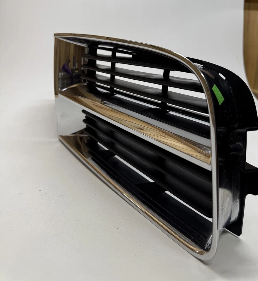 Решетка решетка Dodge Charger 2006-2010 1CH87TRMAA OEM - Изображение 2 из 4