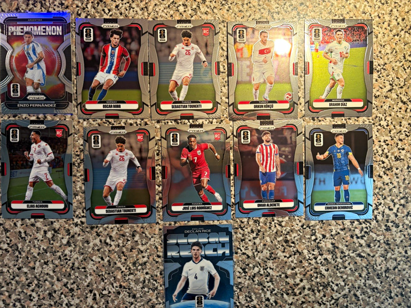 2026 Panini Prizm FIFA World Cup Soccer Lot - Rookies and Inserts!