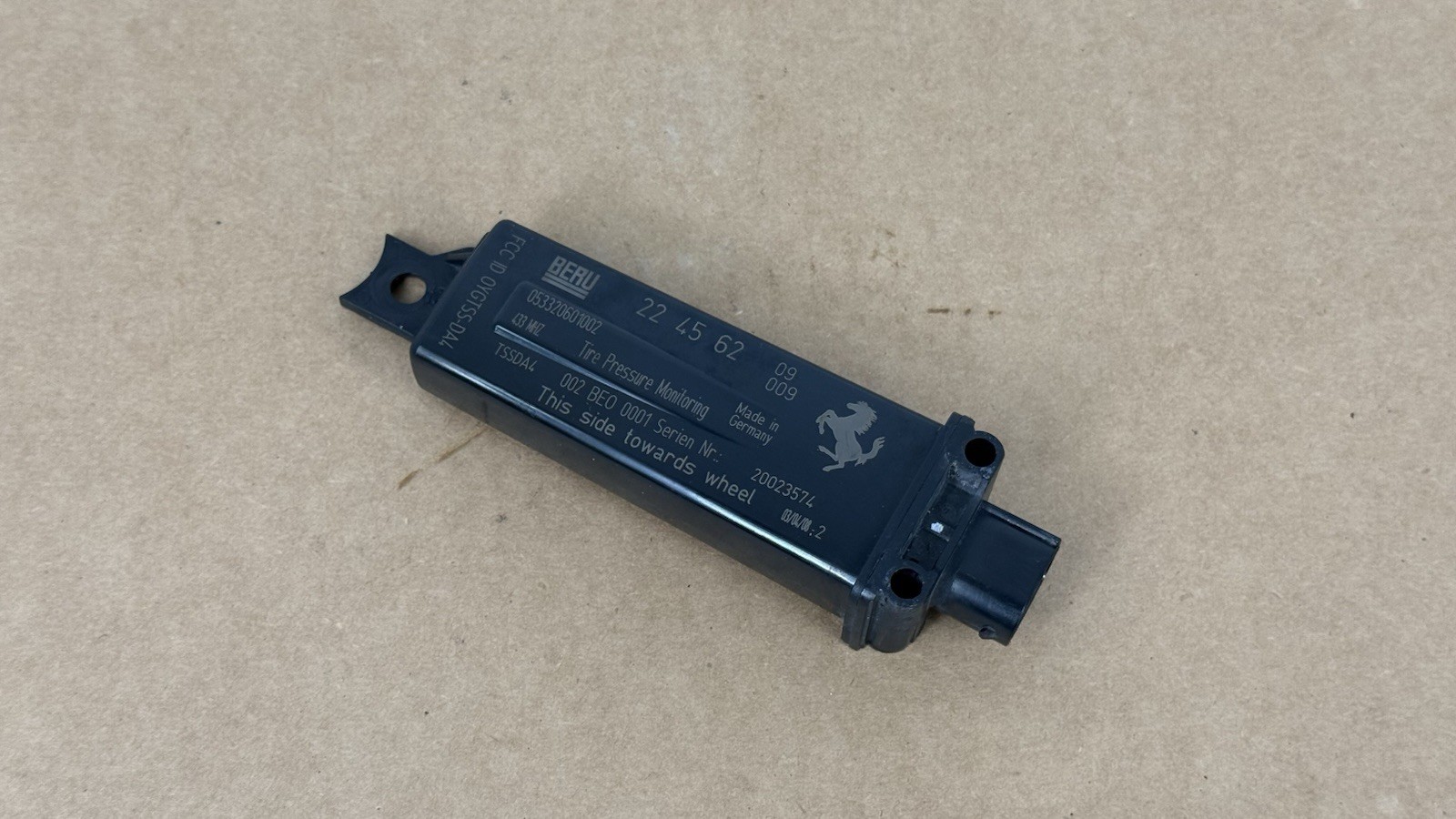 Maserati Quattroporte M139 TPMS Sensor Tire Pressure Monitor 224562 OEM 05-13