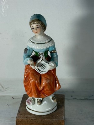 Lady Leier Instrument Porzellan Figur PM&M West Germany Bayern Punze