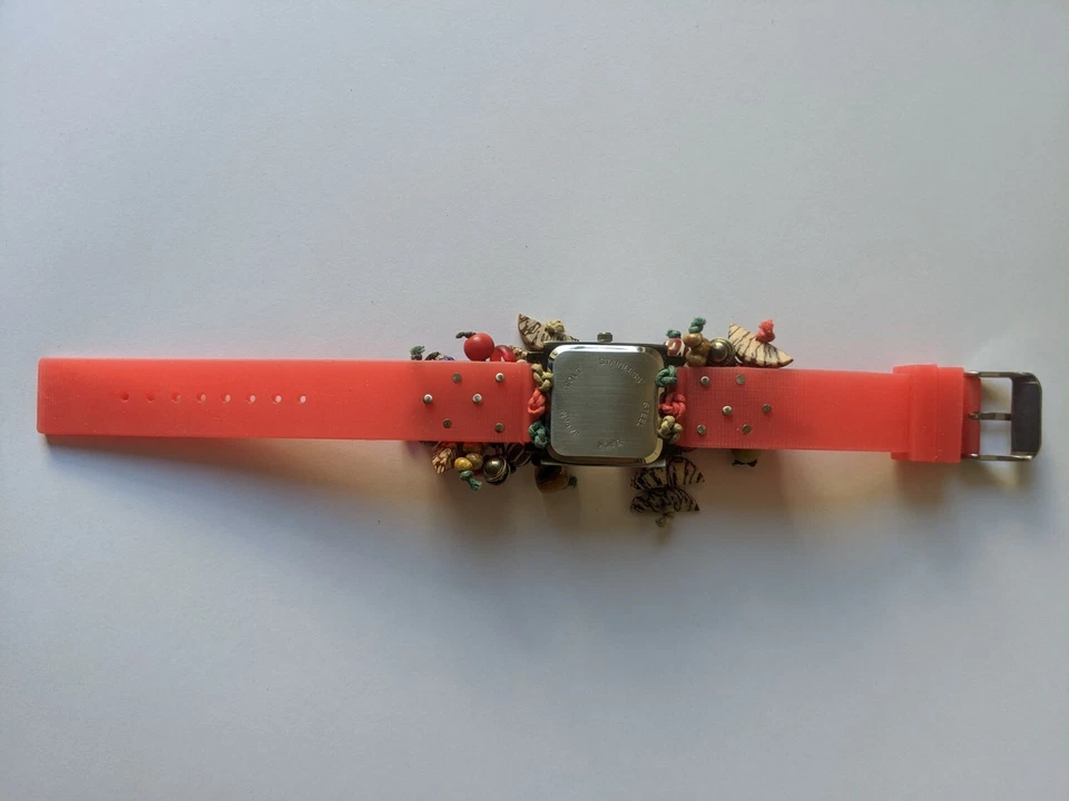 Fun and funky vintage Treska beaded watch with red band, pre-owned - Image 2 of 2