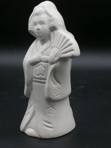 Vintage Benihana Ceramic Solid White Geisha Girl Tiki Mug Cocktail Kimono Fan - Picture 2 of 13