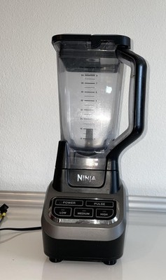 Ninja Professional Blender 1000W 72 oz Total Crushing Technology BL610 PBA  Free