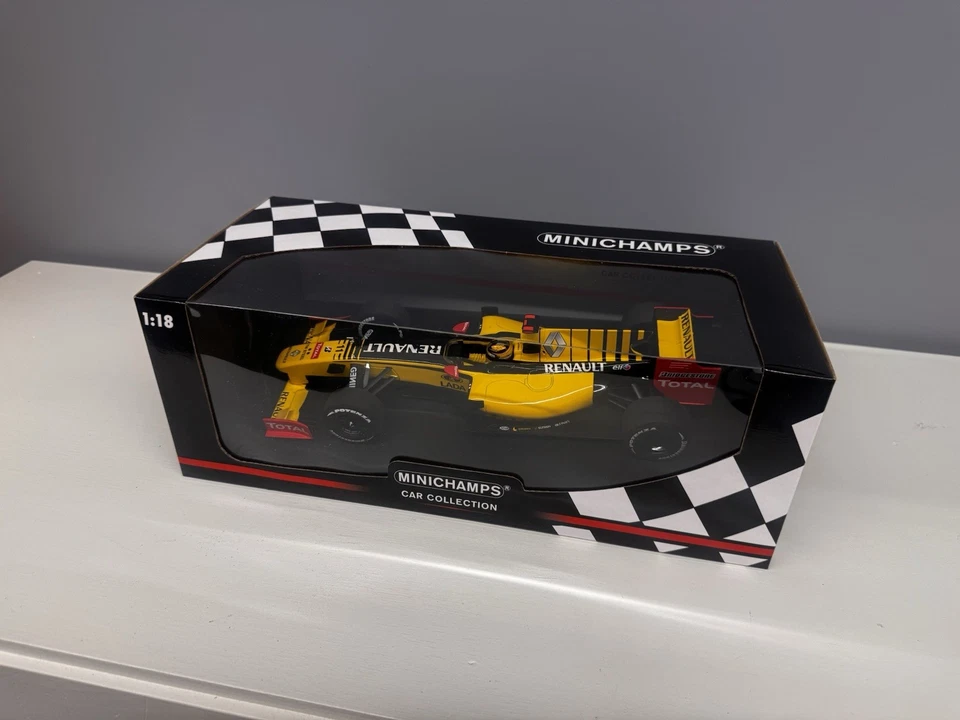 Minichamps 1:18 Renault F1 Team Showcar 2010 Robert Kubica raro edición limitada Foto 2 de 4