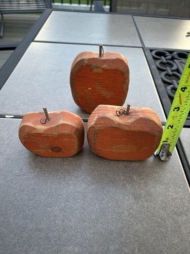 Handgefertigte primitive Holz Kürbisse 3er Set - Bild 7 von 10