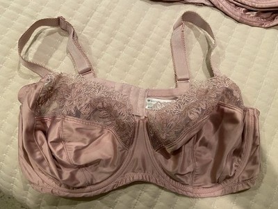 Wacoal Lot Of 4 38DD PUSH-UP BRAS