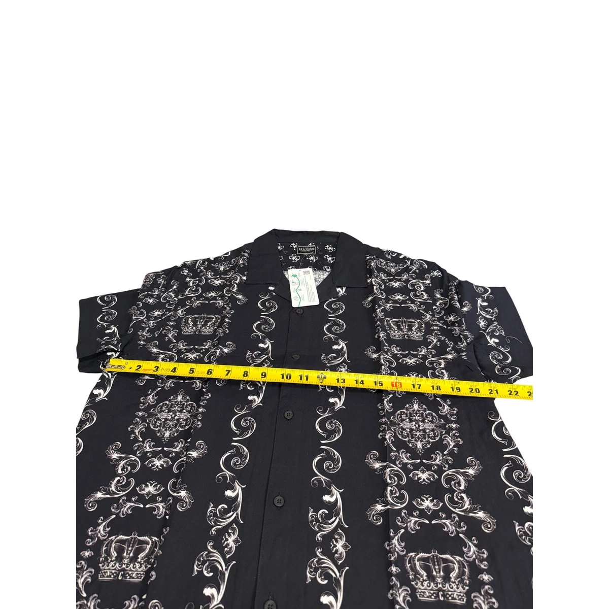 Camisa para hombre GUESS Eco Royal Scroll negra con botones manga larga talla mediana