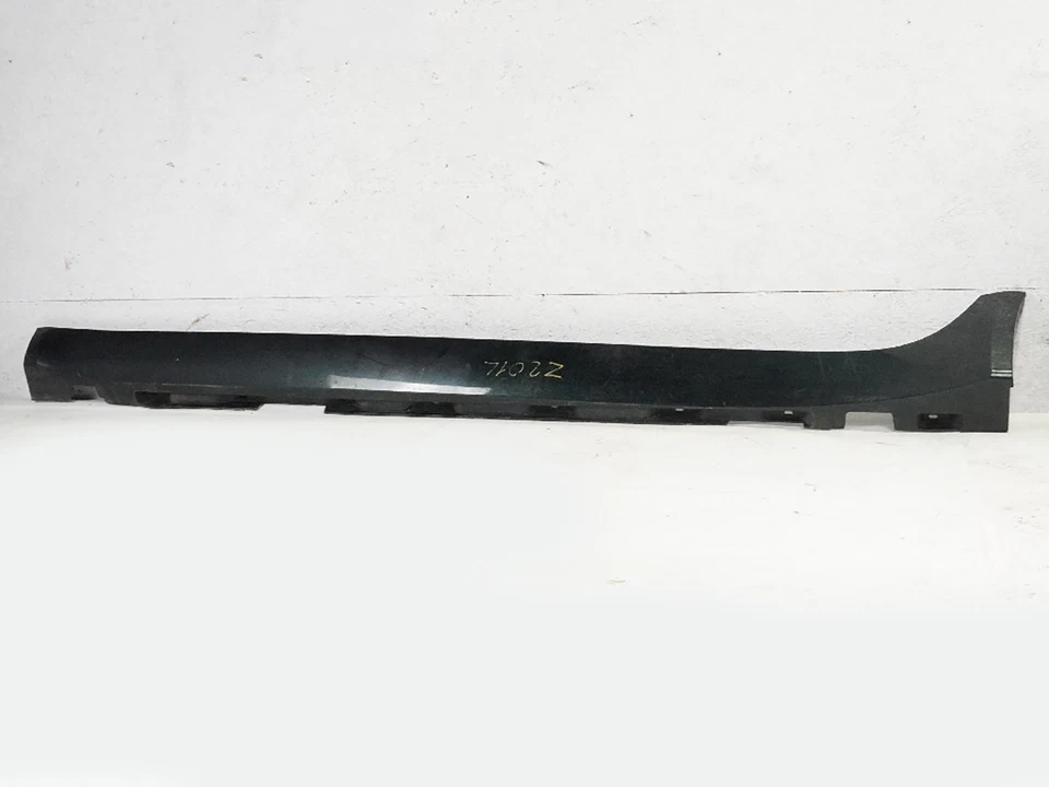 2009 - 2012 Jaguar Xf X250 Rocker Panel Skirt Cover Driver Left Side Lh Oem Foto 2 de 4