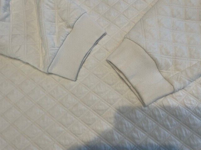 JOYSPUN WHITE PULLOVER DIAMOND PATTERN SWEATSHIRT… - image 4