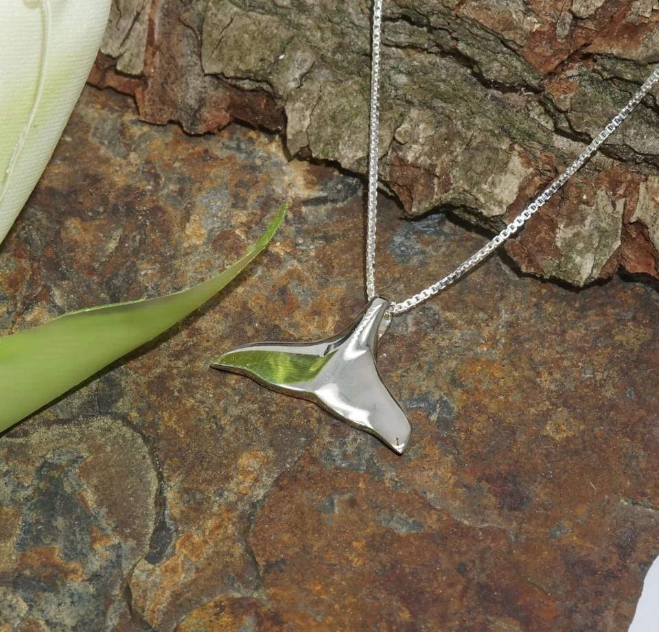 echt 925 Silber Walflosse Anhänger mit Kette Halskette Delfin Fisch Flosse Meer - Bild 3 von 4