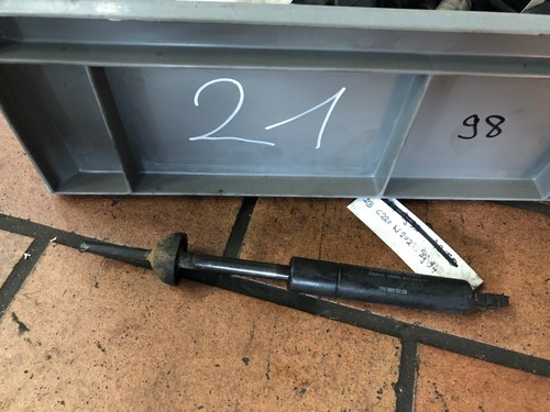 Mercedes-Benz W202 C220 CDI Gasdruckfeder Motorhaube Gasfeder 2028800029