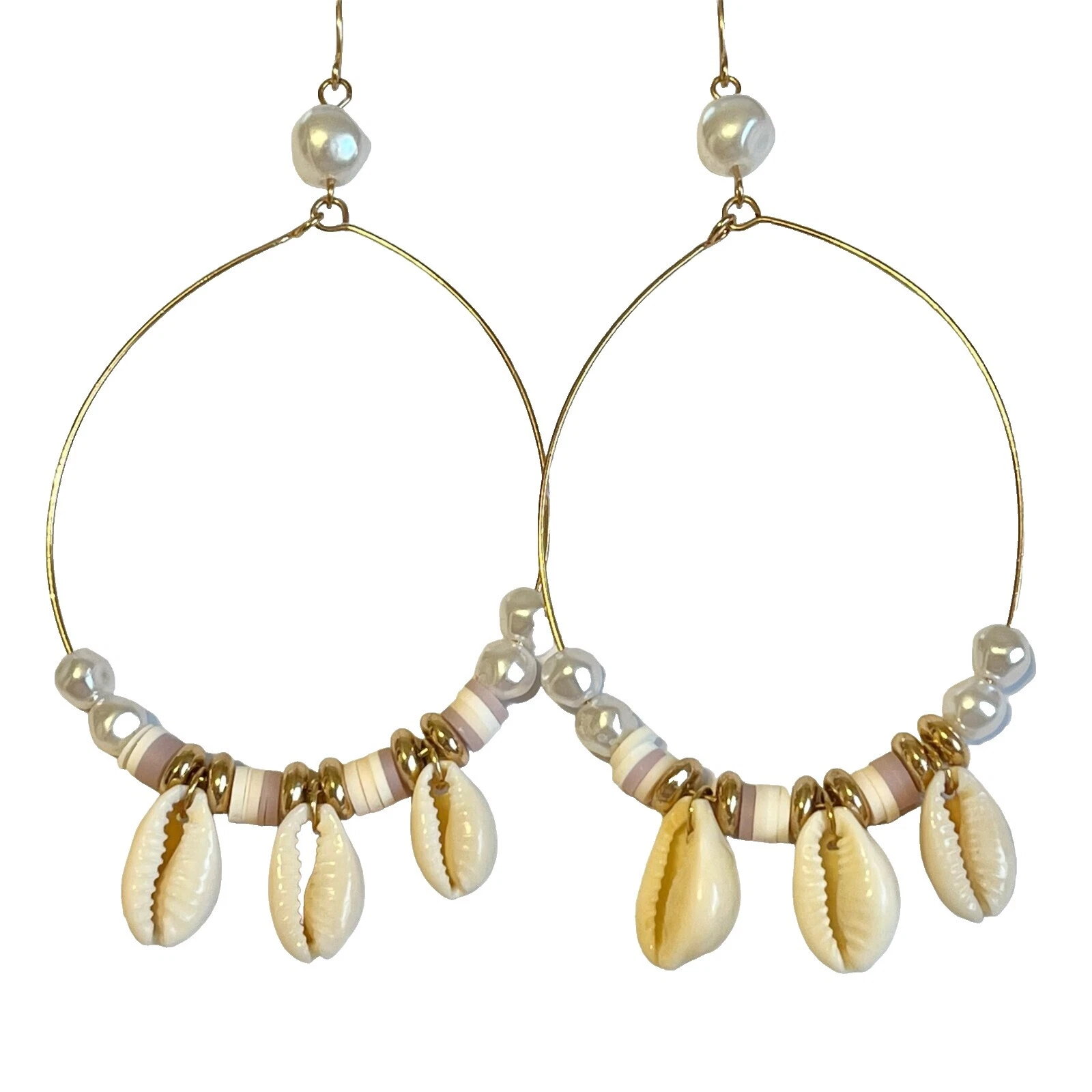 Pendientes de moda de perlas blancas de Claire's
