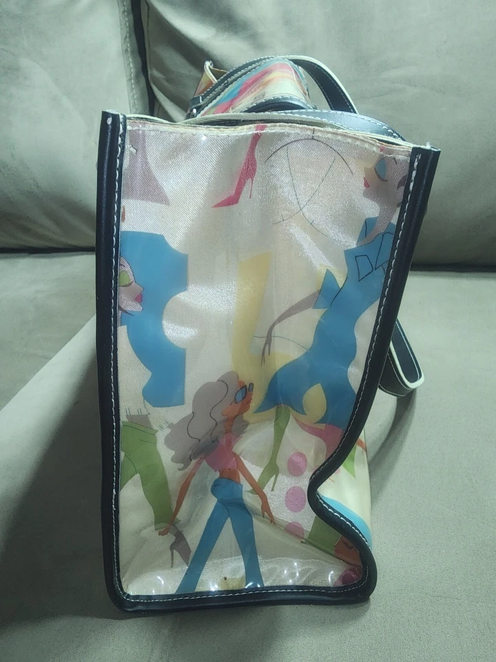 Bolso de Hombro MAXX Nueva York Estampado Fashionista Vinilo Plástico Cubierto Satinado Foto 4 de 4