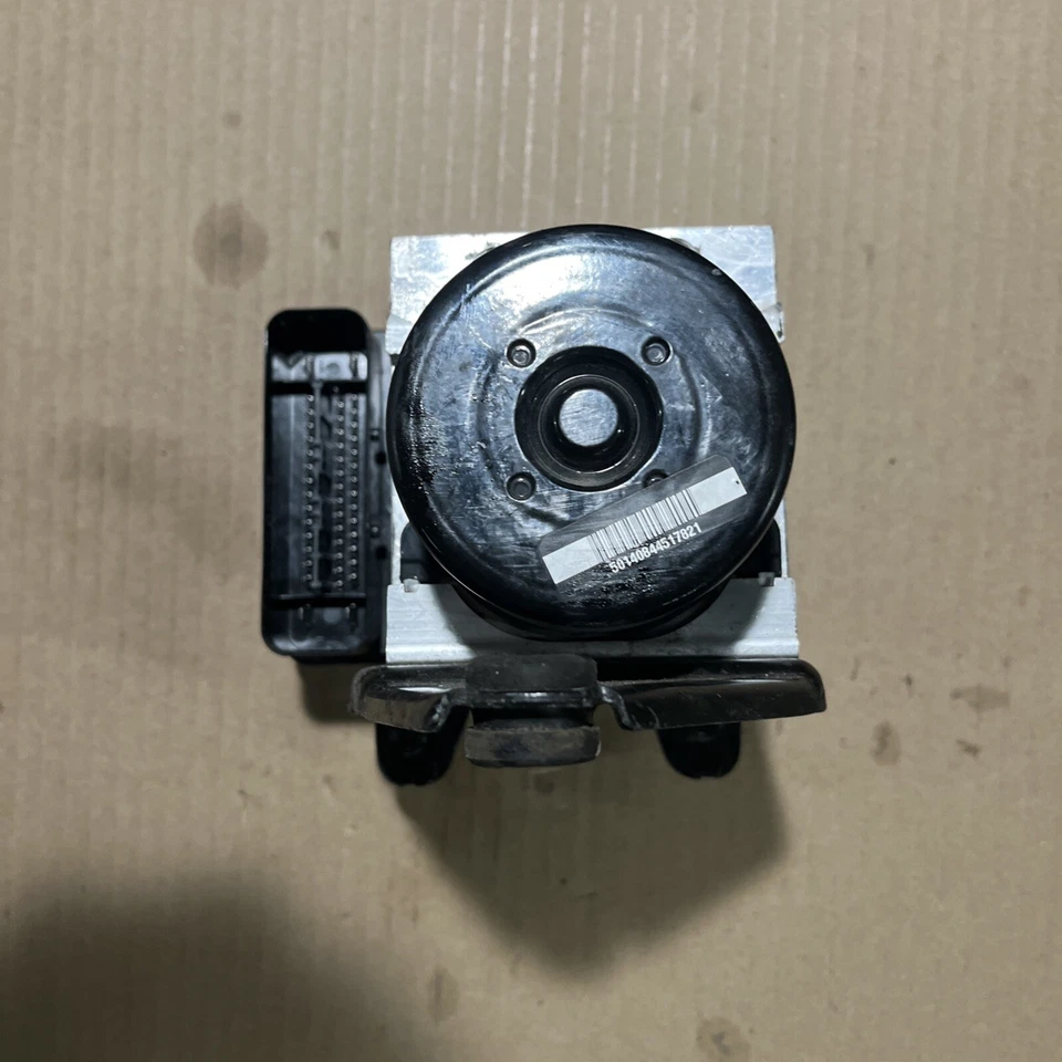 Módulo de bomba ABS híbrido Volkswagen Jetta fabricante de equipamento original 2013 1K0614517 BT - Imagem 3 de 4