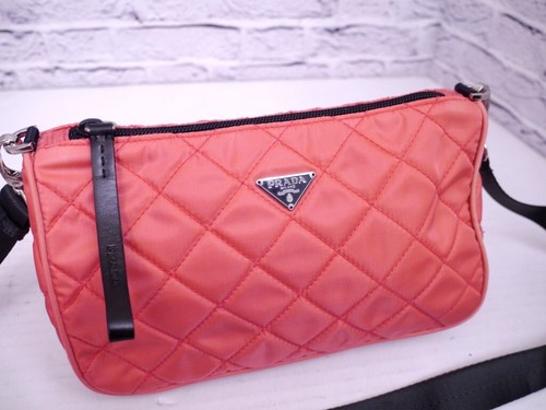 ◆ PRADA Quilted Tessuto Nylon Crossbody Shoulder Bag Camera Bag Pouch Pochette ◆ - Picture 6 of 10