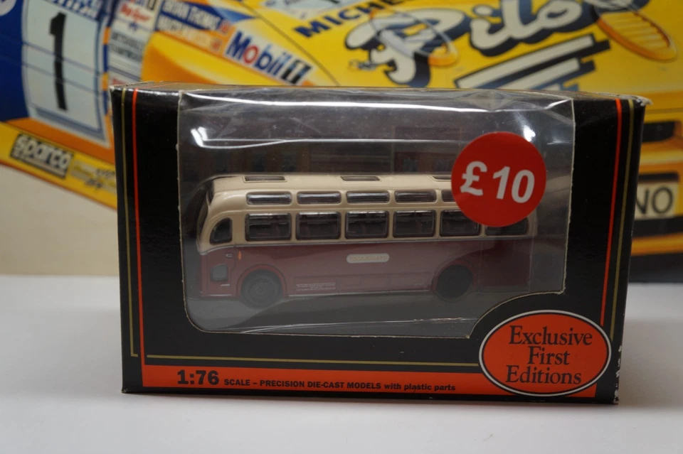 EFE / GILBOW - BRISTOL MW COACH - SOUTHMIDLANDS - 1/76 SCALE / 00 GAUGE 16204 - Image 2 of 4