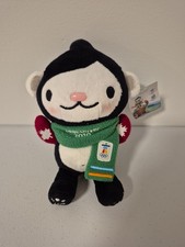 Winter Olympic 2010 Miga Red Gloves Vancouver Canada Plush Mascot NEW 9.5"