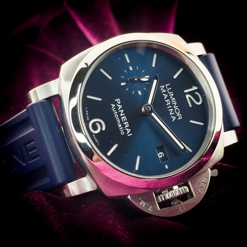 Panerai Luminor Marina Blue Men's Watch With Date Full Set Box & Papers PAM01393