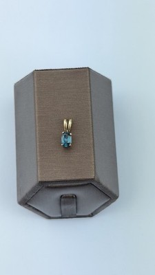 Blue Topaz 9ct Gold Pendant Vintage and Hallmarked 9ct Yellow