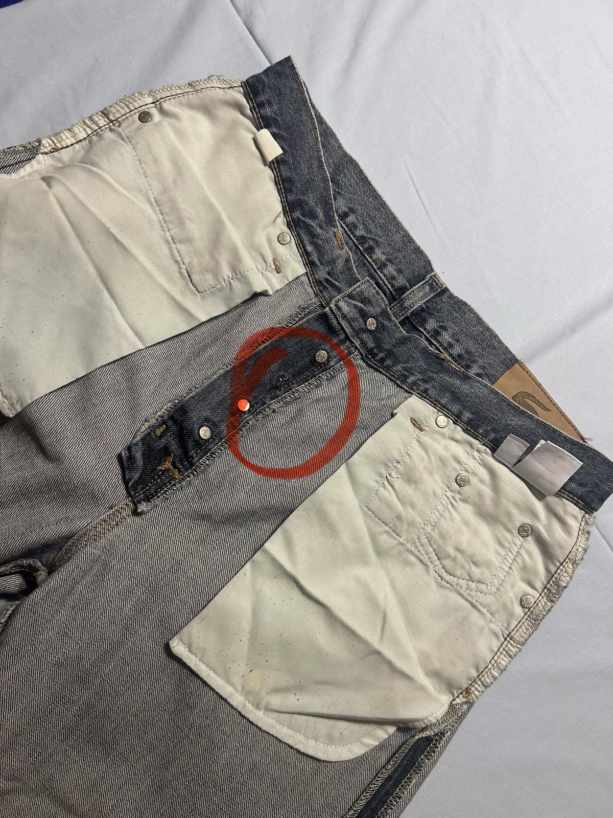 Lacoste Men's Blue Denim Straight Leg Jeans Button Fly Size 42 Missing button thumbnail 3