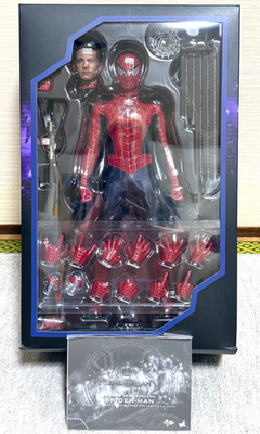 Hot Toys MMS661 Spider-Man No Way Home 1/6 Friendly Neighborhood