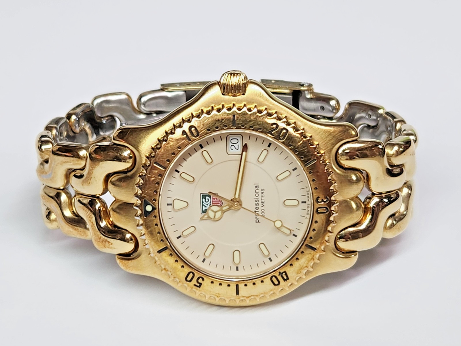 Running CLASSIC Tag Heuer S/el Professional Quartz WG1130 38mm Wristwatch