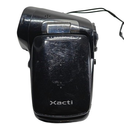Sanyo Xacti VPC-CG9 9.1MP Compact Camcorder 9.1MP CMOS Standard