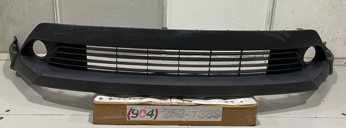 2018 2019 TOYOTA C-HR FRONT LOWER BUMPER COVER OEM 52129-F4031 | eBay
