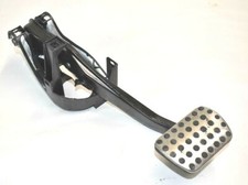  2008 - 2014 MERCEDES C300 W204 BRAKE STOP PEDAL ASSEMBLY OEM