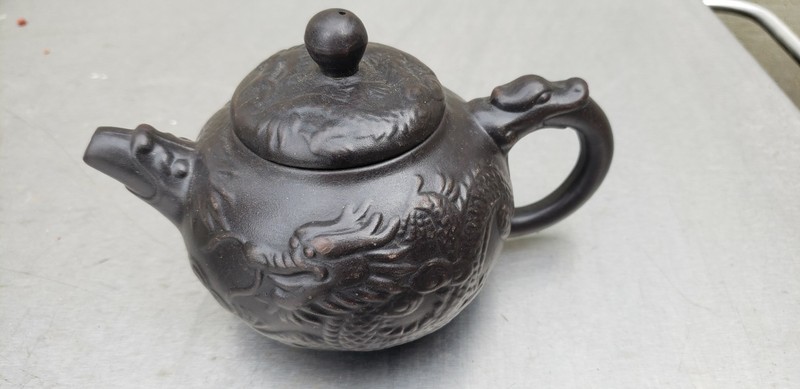 Fantastic Chinese Yixing Tea Pot, vintage, but never used