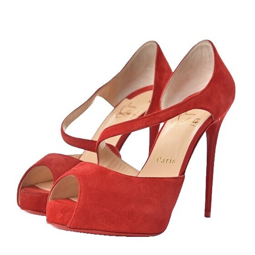 赤いスパイク付きハイヒール 38 1/2 Christian Louboutin 赤いスパイク付きハイヒール 38 1/2 Christian Louboutin