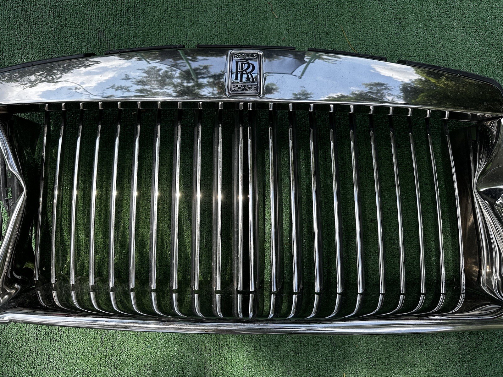 Rolls Royce Wraith Ghost Dawn Radiator Chrome Grille 2010-2021