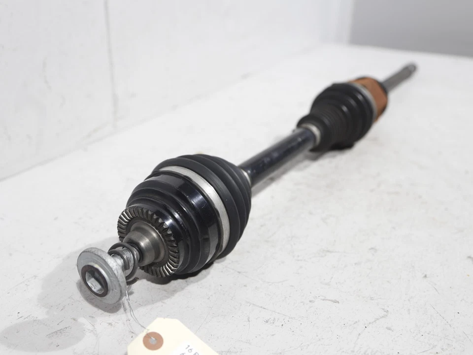 Eje de salida del lado del pasajero delantero BMW G12 750 XDRIVE 16-19 OEM 🚗 66k Foto 2 de 4