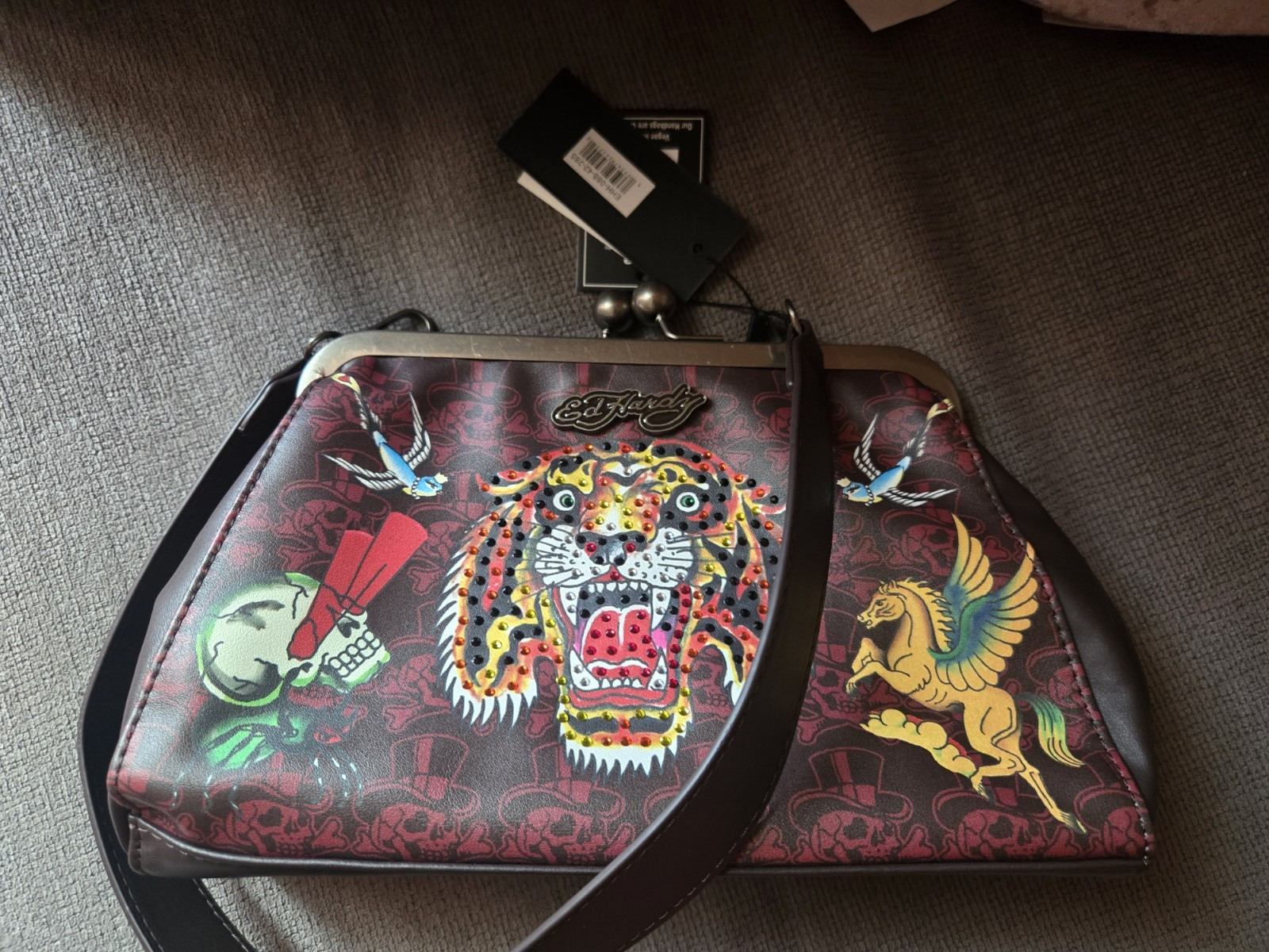 Ed Hardy Black/Red Skull Logo Kiss Lock Crossbody Bag w/ Detachable Strap