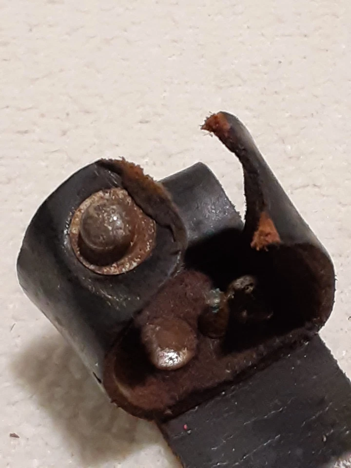 Cuchillo de caza Erik Anton Berg de colección 248-4 con funda marcada Eskiltuna SUECIA Foto 4 de 4