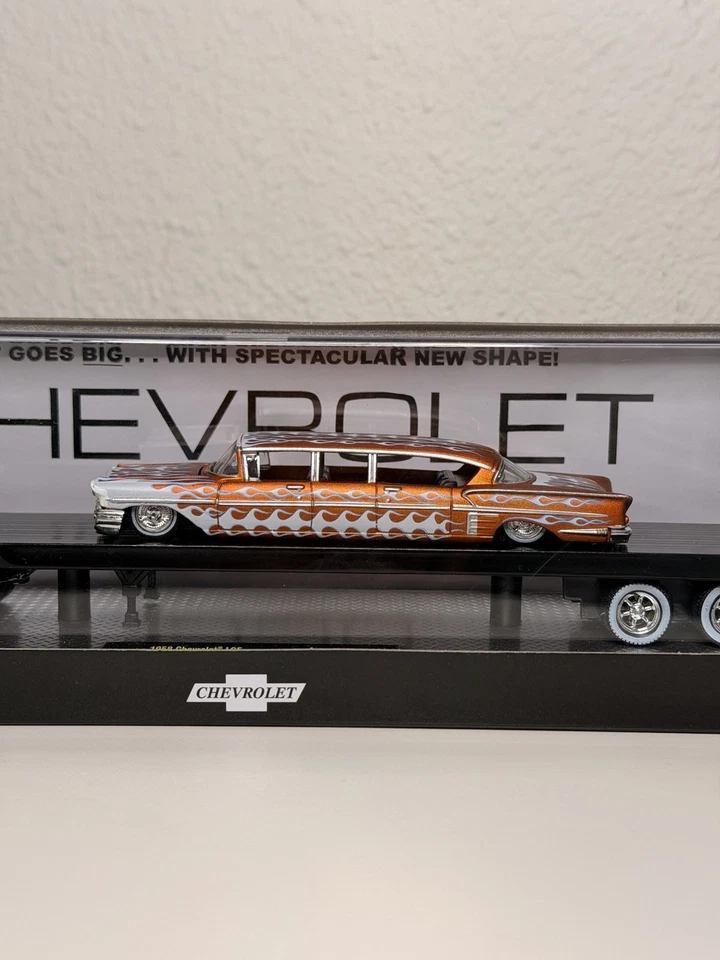 M2 Machines 1958 Chevrolet LCF Hauler with 1958 Chevy Impala R74 Release 24-09 - Image 3 of 4