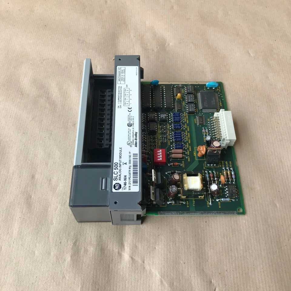 ALLEN BRADLEY 1746-NI4 Analog Eingang Modul Ser A - Bild 4 von 4