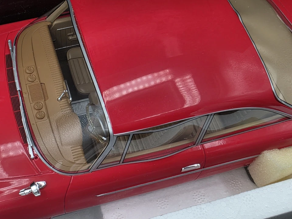 BOS Models 1962 Chrysler 300H Hardtop Red 1:18 Resin Car BOS311 Best Of Show - Image 3 of 4