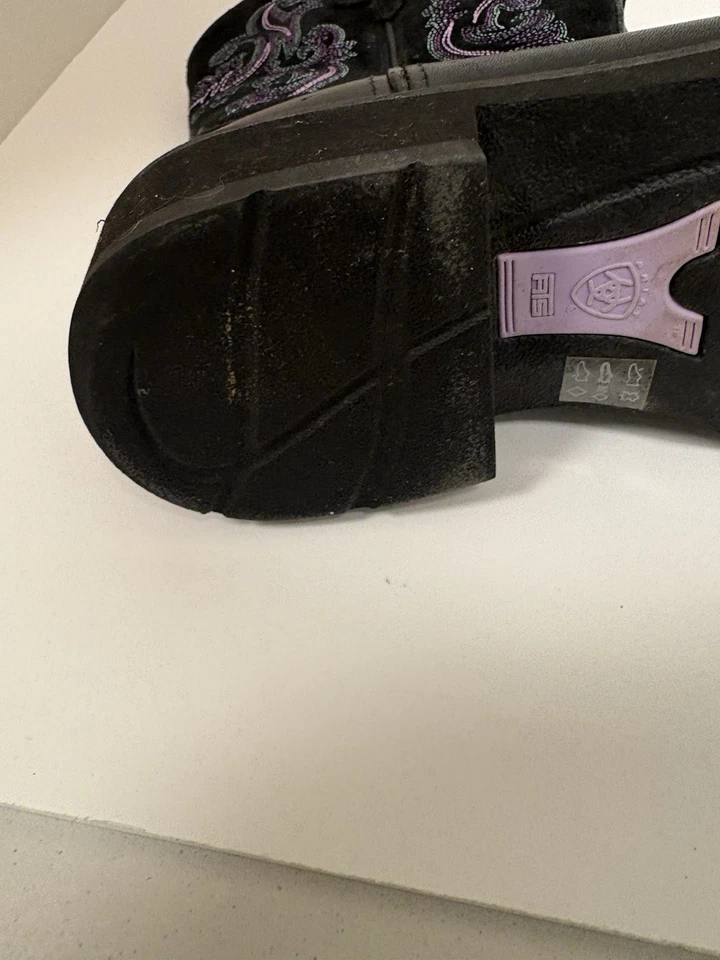 Botas Ariat Fatbaby Heritage Talla 6B Negro Púrpura Costura Interior Peeling Foto 4 de 4