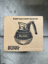 Bunn Coffee Decanter 64oz 06100.0101 Easy Pour Black Handle and Stainless Bottom