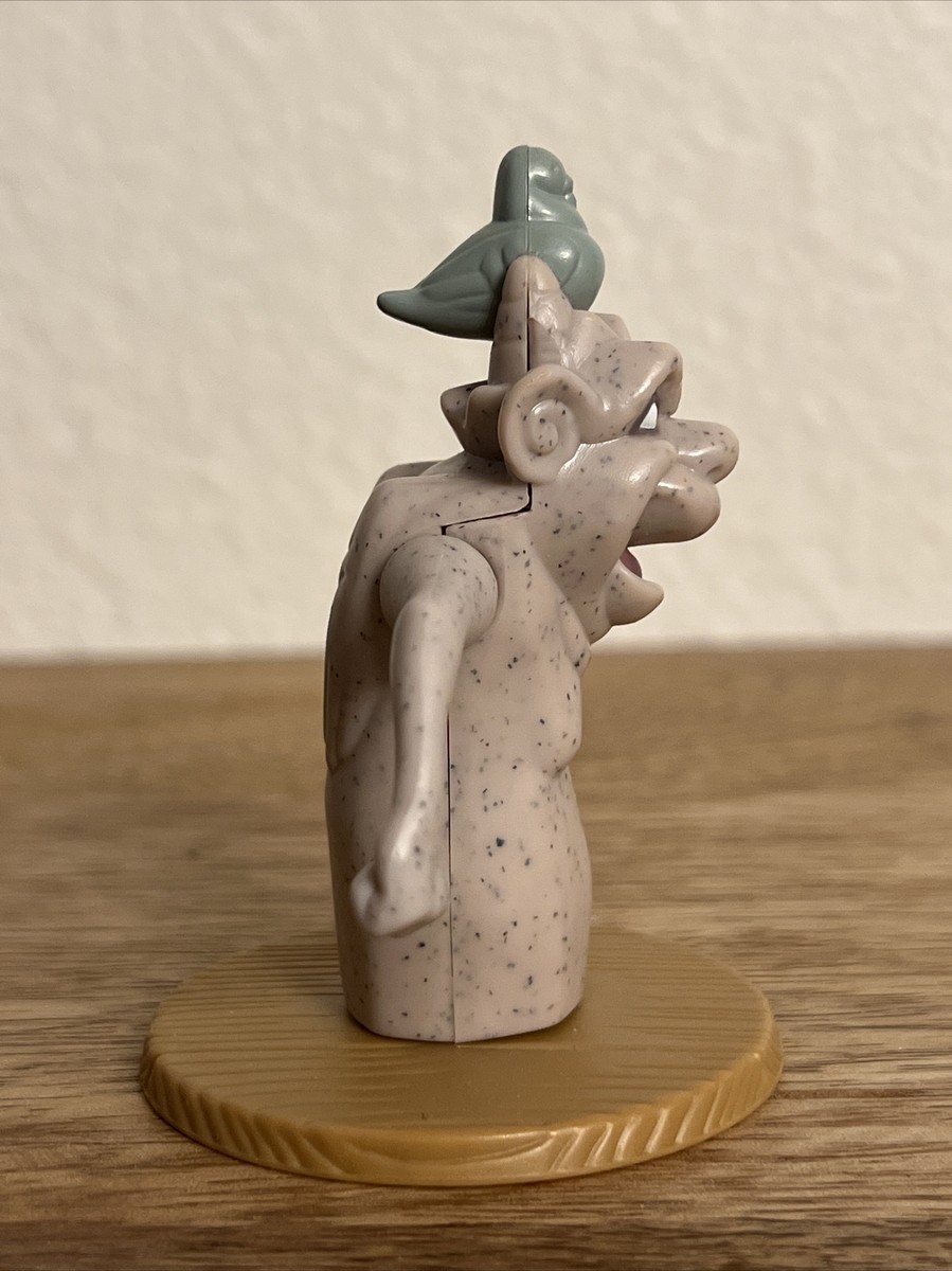 GARGOYLE HUNTCH BACK OF NOTRE DAME DISNEY 3” ACTION FIGURE
