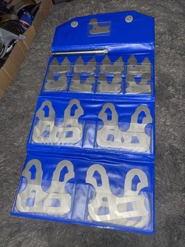 25 Piece Steel Radius Gage Set 1/64" to 17/64" x 64ths & 9/32" to 1/2" x 32nds