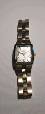 Fossil Ladies Quartz ES2115 Gold Tone Mother of Pearl  Face Watch 6.5'' 53g 3ATM